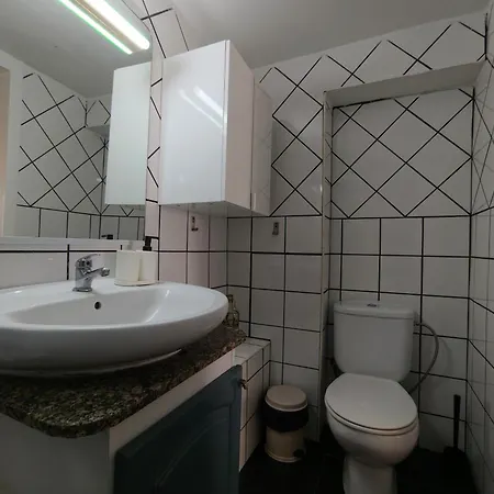 Gladys Beautiful Апартаменты *