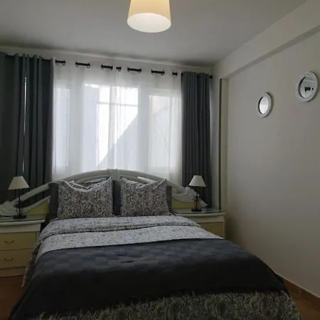 Gladys Beautiful Апартаменты