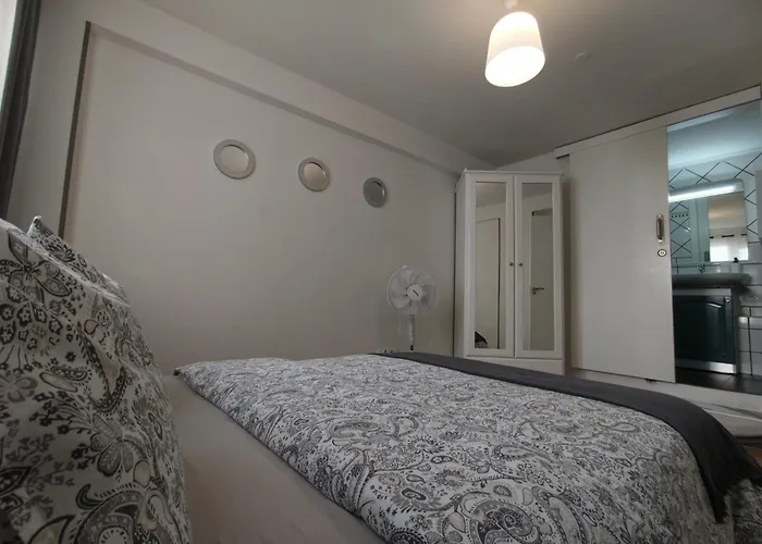 Апартаменты Gladys Beautiful