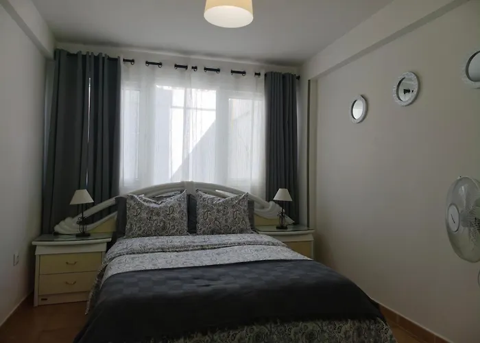 Gladys Beautiful Апартаменты